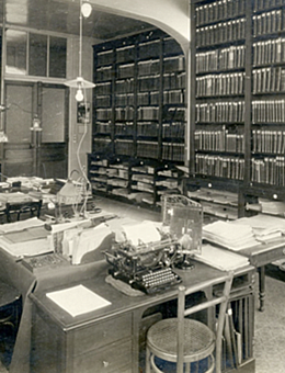 Bibliothèque de l’Inac, 1920-1930 (Source : Cirad)